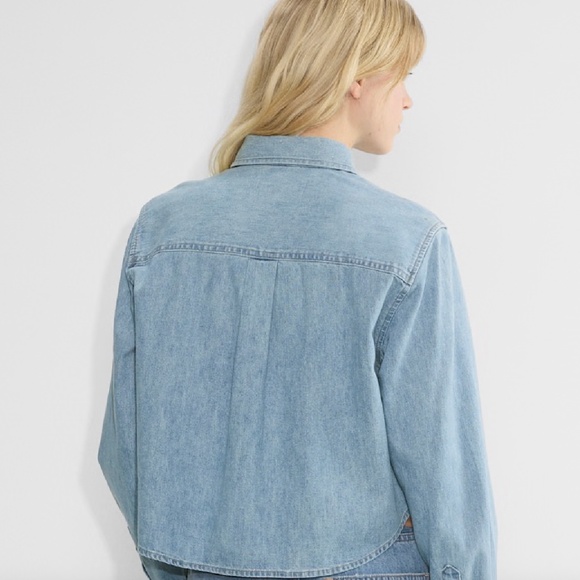Aritzia The '80s Comfy Waist Denim Shirt, Size M - Picture 2 of 3